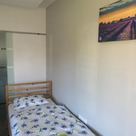 Levendulakert Apartmanhaz * Siófok